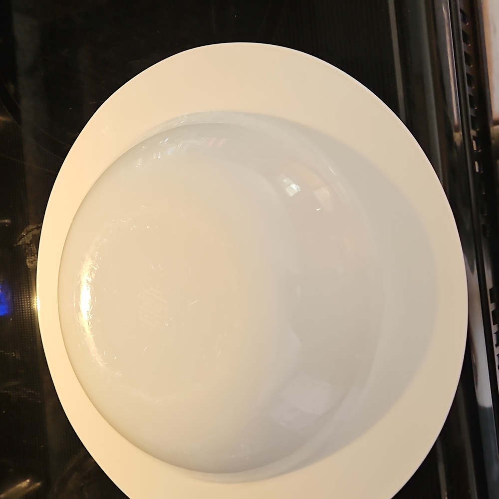 Corelle White Serving Dish - Picture 4 of 5